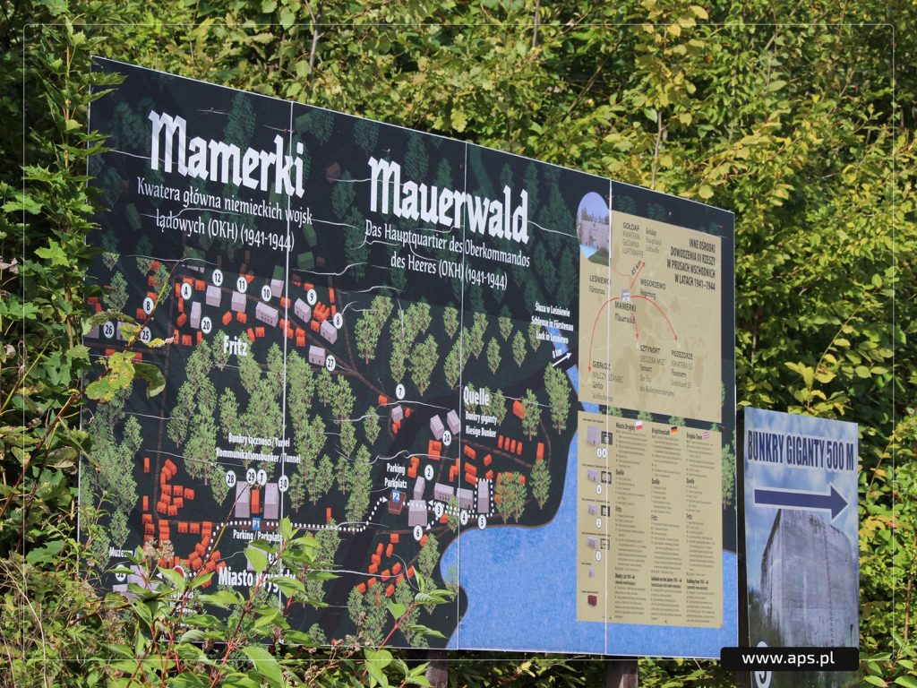 Tablica informacyjna przed wjazdem na teren bunkrów w Mamerkach